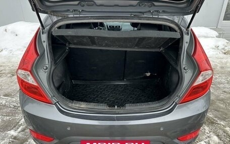 Hyundai Solaris II рестайлинг, 2012 год, 690 000 рублей, 15 фотография