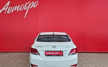 Hyundai Solaris II рестайлинг, 2015 год, 990 000 рублей, 4 фотография