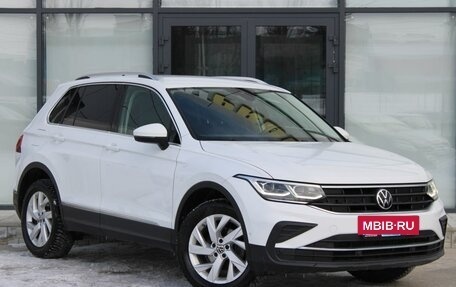 Volkswagen Tiguan II, 2021 год, 3 024 000 рублей, 7 фотография