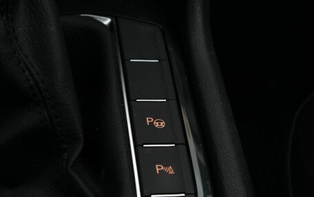 Volkswagen Tiguan II, 2021 год, 3 024 000 рублей, 33 фотография