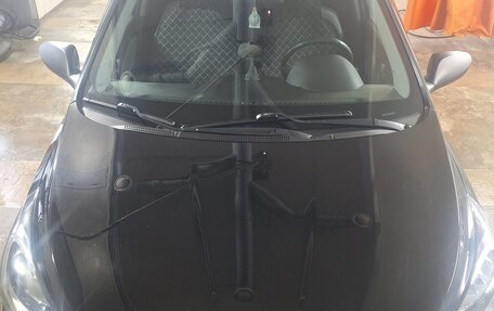 Hyundai Solaris II рестайлинг, 2012 год, 600 000 рублей, 1 фотография