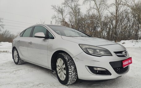 Opel Astra J, 2013 год, 690 000 рублей, 1 фотография