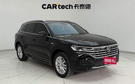 Volkswagen Touareg III, 2023 год, 6 393 000 рублей, 1 фотография