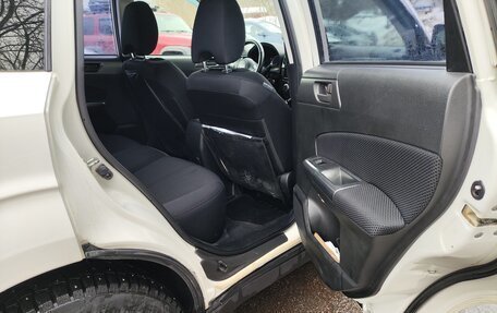 Subaru Forester, 2011 год, 1 555 000 рублей, 16 фотография