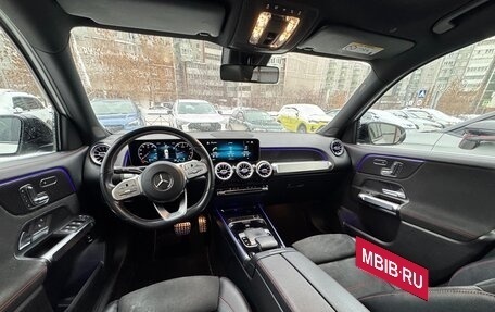 Mercedes-Benz GLB, 2019 год, 3 990 000 рублей, 6 фотография