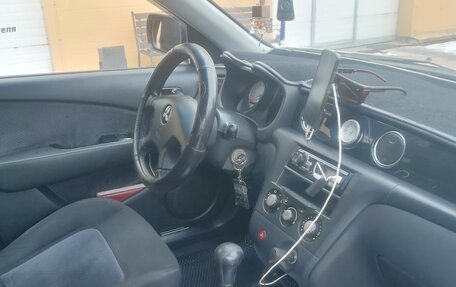 Mitsubishi Outlander III рестайлинг 3, 2004 год, 550 000 рублей, 9 фотография