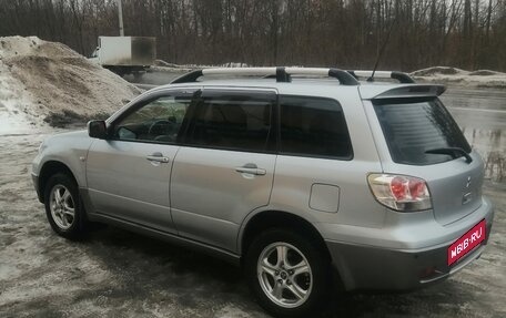 Mitsubishi Outlander III рестайлинг 3, 2004 год, 550 000 рублей, 6 фотография
