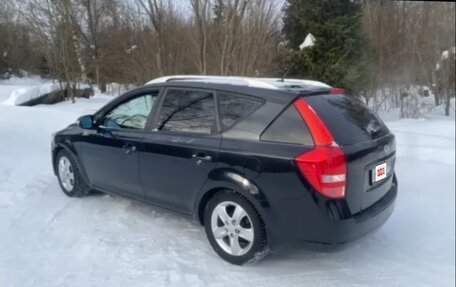 KIA cee'd I рестайлинг, 2010 год, 631 000 рублей, 2 фотография