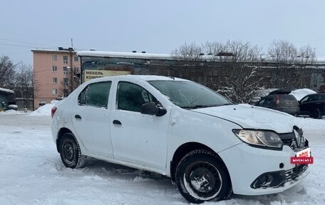 Renault Logan II, 2015 год, 400 000 рублей, 3 фотография