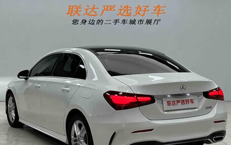 Mercedes-Benz A-Класс, 2022 год, 1 990 000 рублей, 4 фотография