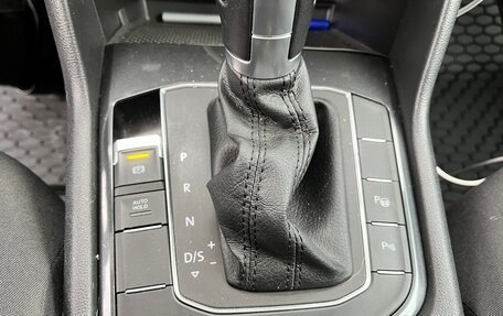 Volkswagen Tiguan II, 2018 год, 2 250 000 рублей, 8 фотография