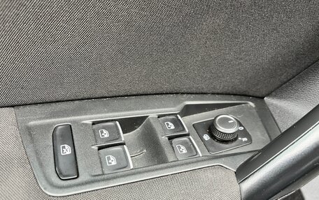 Volkswagen Tiguan II, 2018 год, 2 250 000 рублей, 13 фотография