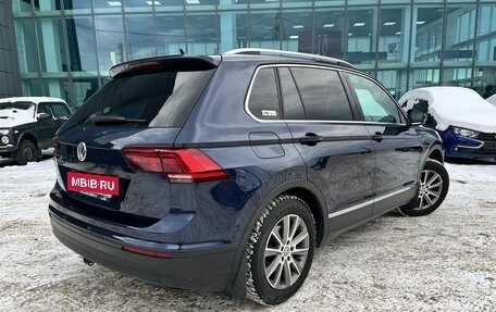 Volkswagen Tiguan II, 2018 год, 2 250 000 рублей, 3 фотография