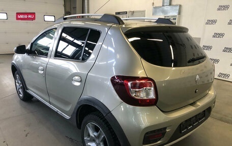 Renault Sandero II рестайлинг, 2019 год, 899 000 рублей, 3 фотография