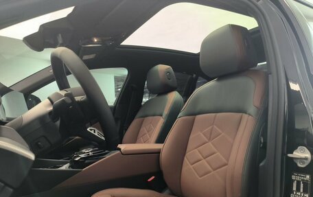 BMW 5 серия, 2025 год, 11 550 000 рублей, 10 фотография