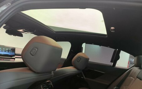 BMW 5 серия, 2025 год, 11 550 000 рублей, 17 фотография