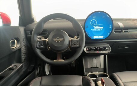 MINI Hatch, 2025 год, 7 000 000 рублей, 18 фотография