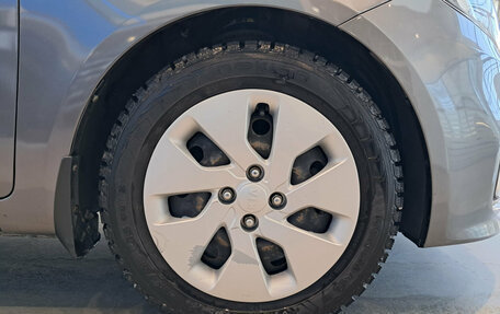 KIA Rio III рестайлинг, 2016 год, 22 фотография