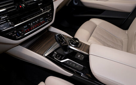 BMW 6 серия, 2018 год, 4 100 000 рублей, 17 фотография