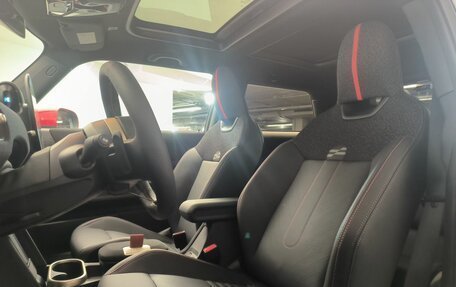 MINI Hatch, 2025 год, 7 000 000 рублей, 10 фотография