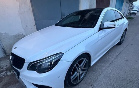 Mercedes-Benz E-Класс, 2013 год, 2 090 000 рублей, 2 фотография