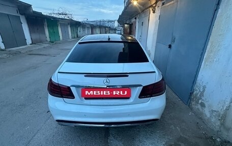 Mercedes-Benz E-Класс, 2013 год, 2 090 000 рублей, 4 фотография