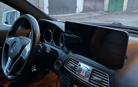 Mercedes-Benz E-Класс, 2013 год, 2 090 000 рублей, 10 фотография