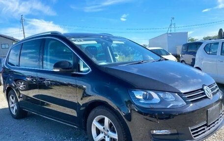 Volkswagen Sharan II, 2015 год, 1 399 999 рублей, 14 фотография