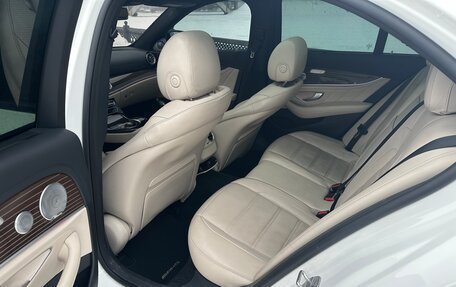 Mercedes-Benz E-Класс AMG, 2016 год, 3 850 000 рублей, 9 фотография