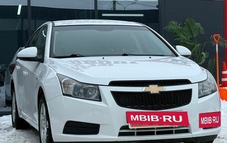 Chevrolet Cruze II, 2011 год, 690 000 рублей, 3 фотография