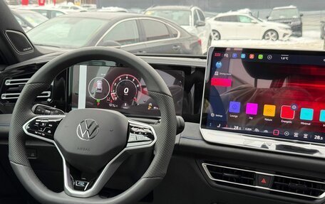 Volkswagen Tiguan, 2025 год, 4 750 000 рублей, 28 фотография