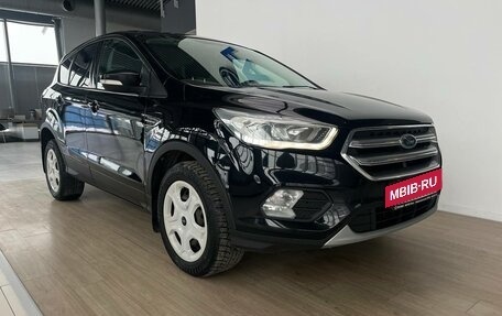 Ford Kuga III, 2018 год, 1 649 000 рублей, 3 фотография