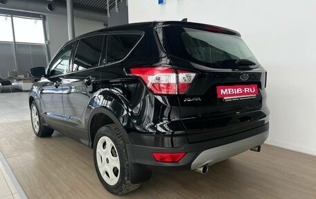 Ford Kuga III, 2018 год, 1 649 000 рублей, 6 фотография