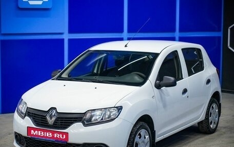 Renault Sandero II рестайлинг, 2018 год, 800 000 рублей, 2 фотография