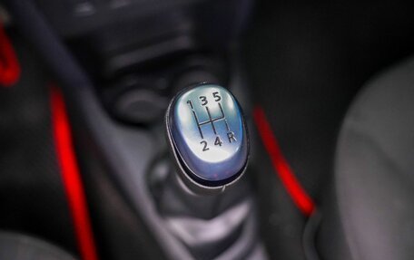 Renault Sandero II рестайлинг, 2018 год, 800 000 рублей, 27 фотография