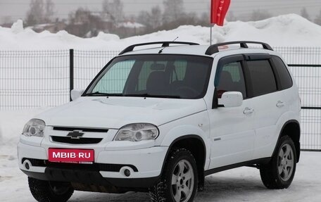 Chevrolet Niva I рестайлинг, 2011 год, 530 000 рублей, 1 фотография