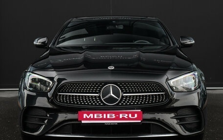 Mercedes-Benz E-Класс, 2021 год, 4 990 000 рублей, 2 фотография