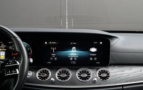 Mercedes-Benz E-Класс, 2021 год, 4 990 000 рублей, 29 фотография