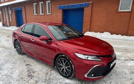 Toyota Camry, 2021 год, 3 800 000 рублей, 8 фотография