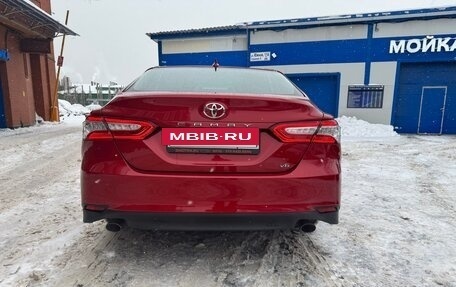 Toyota Camry, 2021 год, 3 800 000 рублей, 11 фотография