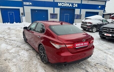 Toyota Camry, 2021 год, 3 800 000 рублей, 16 фотография