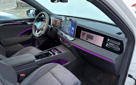 Volkswagen Tiguan, 2025 год, 5 200 000 рублей, 11 фотография