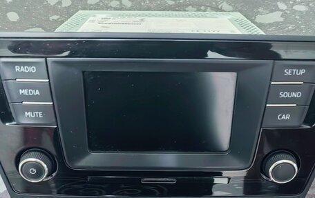 Skoda Rapid I, 2016 год, 1 300 000 рублей, 8 фотография