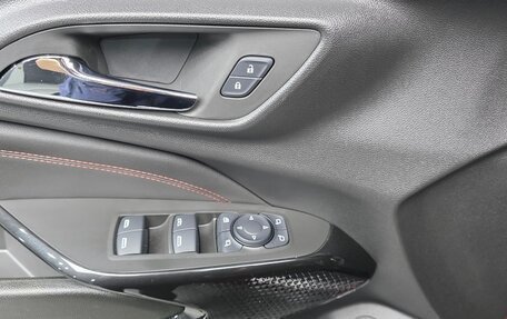 Chevrolet Trax, 2023 год, 1 781 000 рублей, 9 фотография