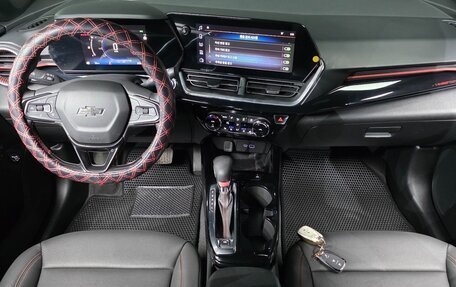 Chevrolet Trax, 2023 год, 1 781 000 рублей, 17 фотография