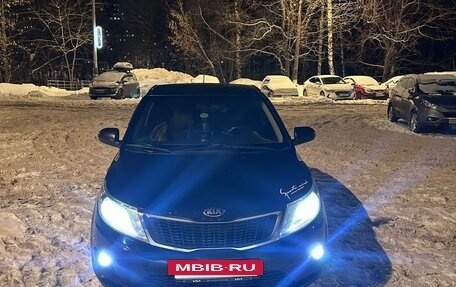 KIA Rio III рестайлинг, 2014 год, 749 999 рублей, 23 фотография