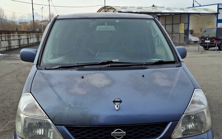 Nissan Serena II, 2000 год, 700 000 рублей, 10 фотография