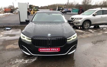 BMW 7 серия, 2019 год, 3 890 000 рублей, 7 фотография