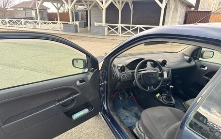 Ford Fiesta, 2003 год, 250 000 рублей, 5 фотография