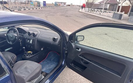 Ford Fiesta, 2003 год, 250 000 рублей, 7 фотография